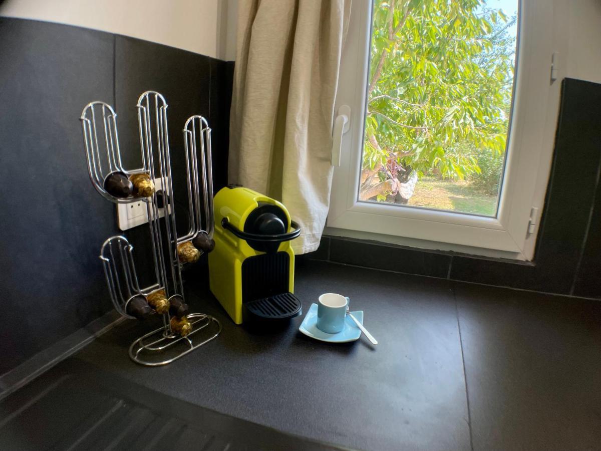 Au calme, gite avec piscine securisee - Luberon Pertuis Extérieur photo